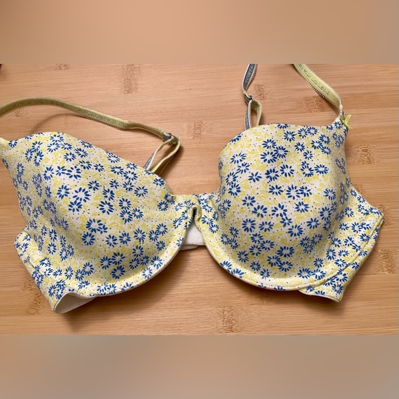 Victoria's Secret Lined Demi with Tiny Blue Flowers Bra 32D - Picture 1 of 7